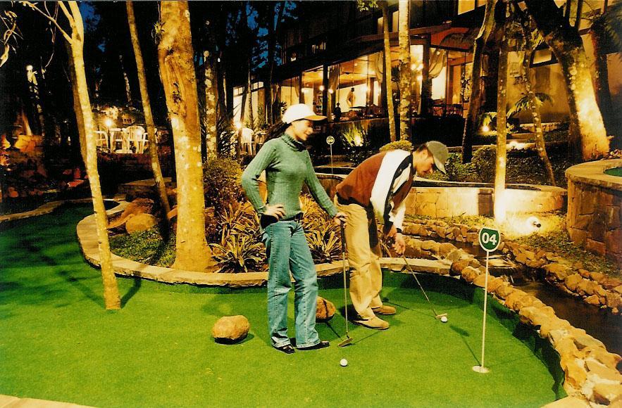 Bavaria Sport Hotel Gramado Luaran gambar Golfers at the 1984 Olympic Games