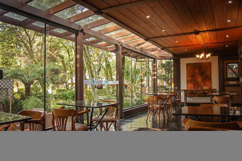 Bavaria Sport Hotel Gramado Luaran gambar The restaurant at the hotel